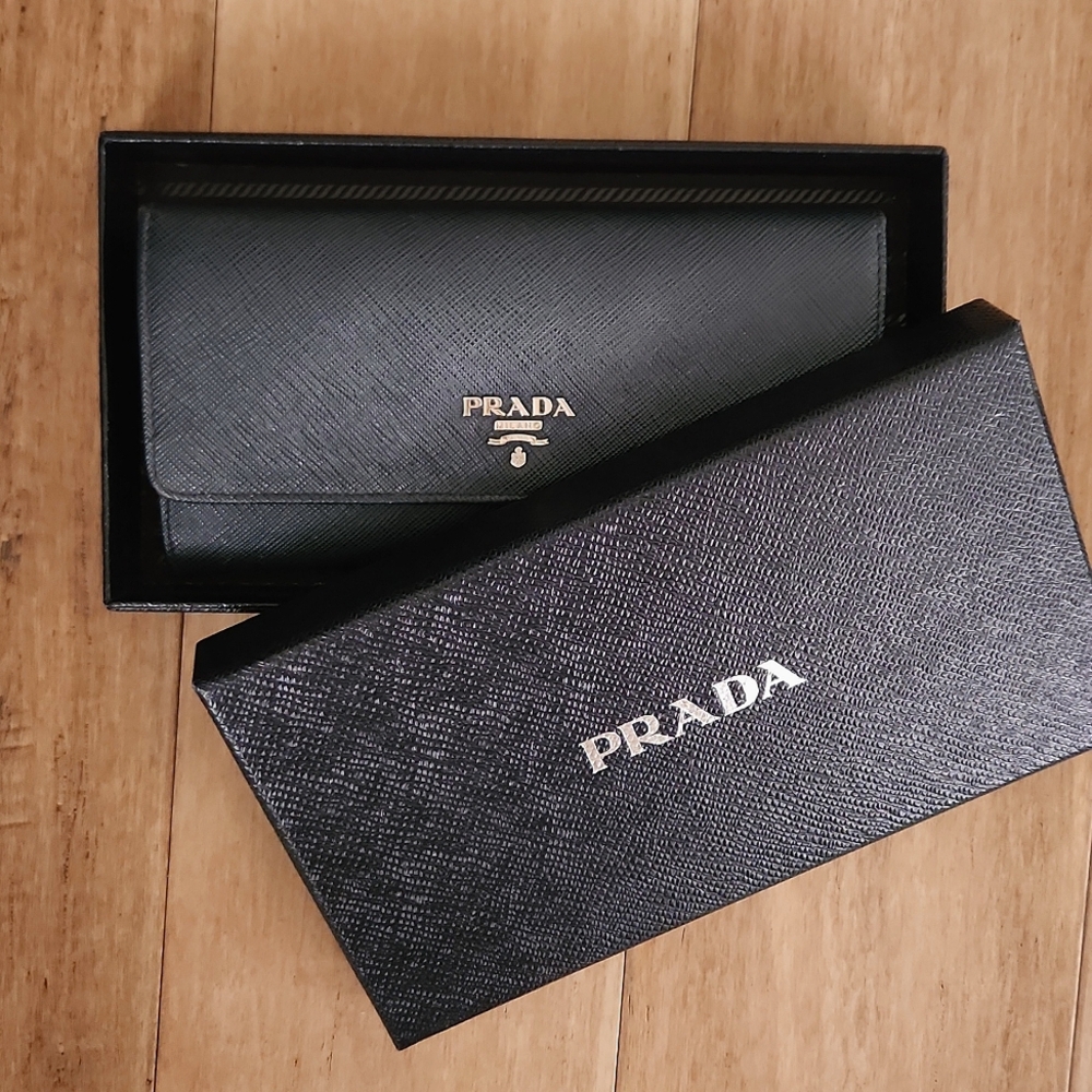 Prada Saffiano leather wallet